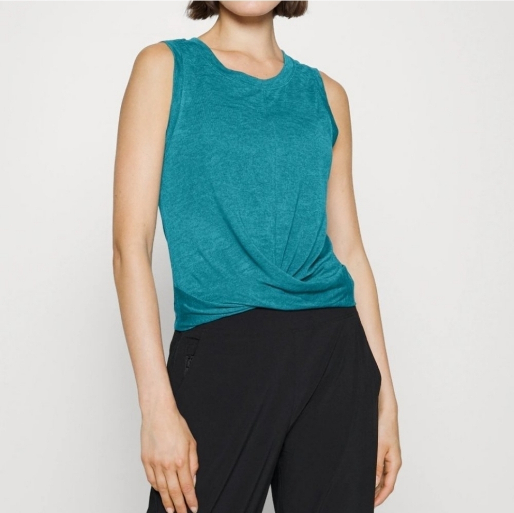Athleta Borealis Green Breezy Twist Tank Size S
